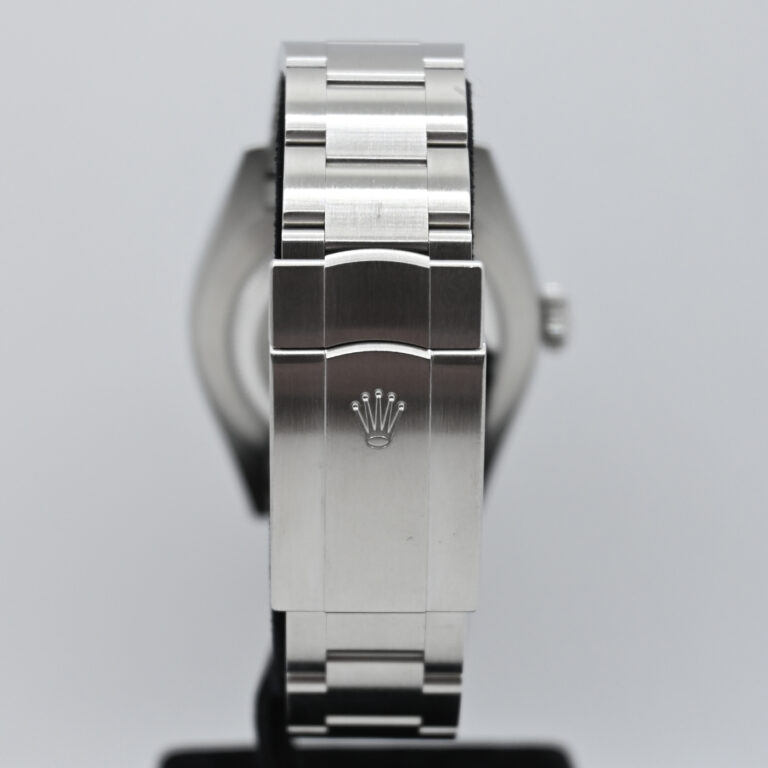 9 Rolex oyster perpetual 134300 9186