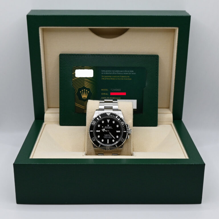 10 Rolex Submariner 41 no date 124060 9355_resultado