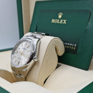 12 Rolex oyster perpetual 41mm silver 124300 9371_resultado