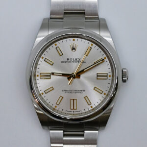2 Rolex oyster perpetual 41mm silver 124300 9371_resultado