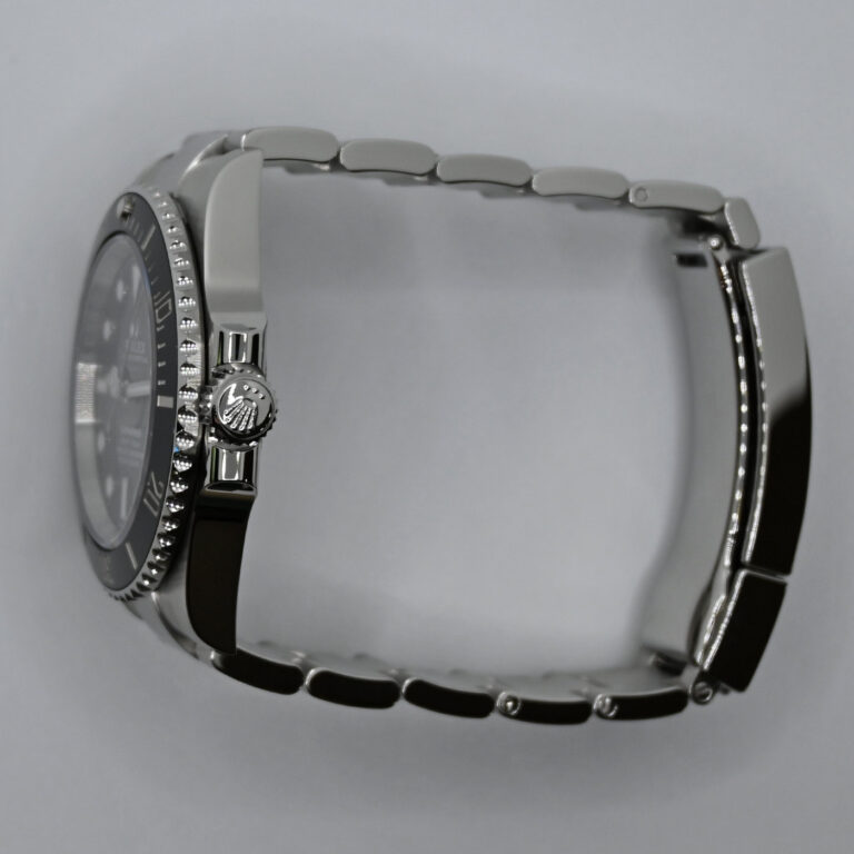 4 Rolex Submariner 41 no date 124060 9355_resultado