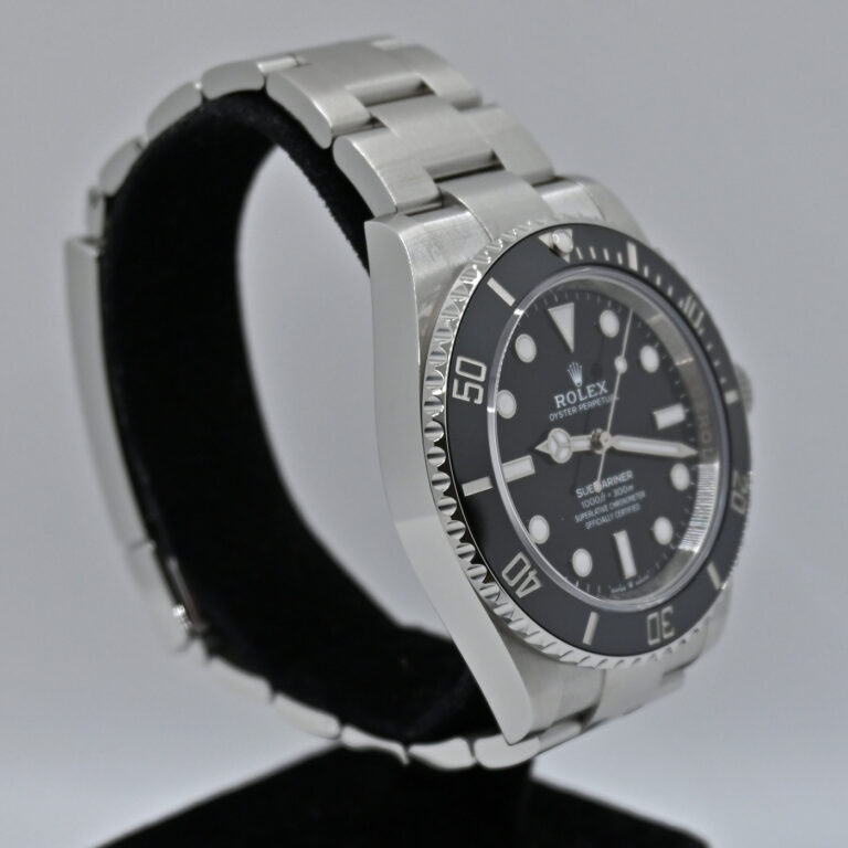 6 Rolex Submariner 41 no date 124060 9355_resultado
