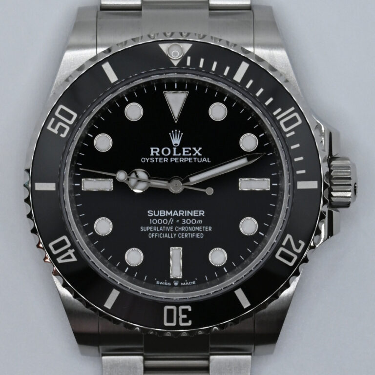 1 Rolex Submariner 41 no date 124060 9355_resultado