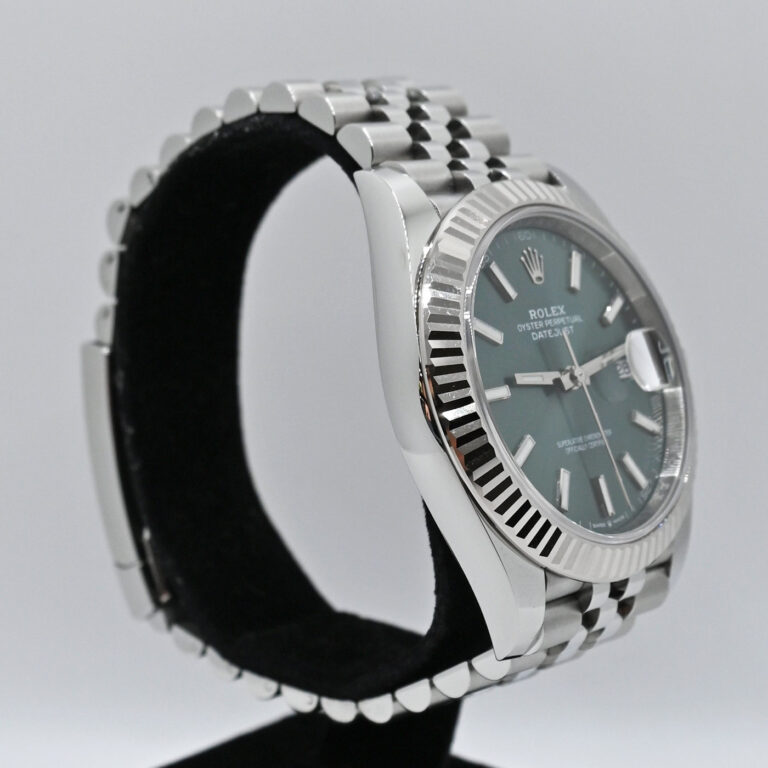 6 rolex datejust 41mm 126334 mint green 9416_resultado
