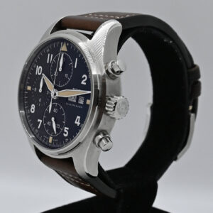 8 IWC pilot speed fire iw387903 8430_resultado