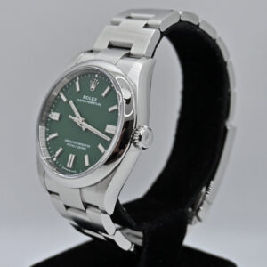 10 rolex oyster perpetual 36mm 126000 verde 9446_resultado